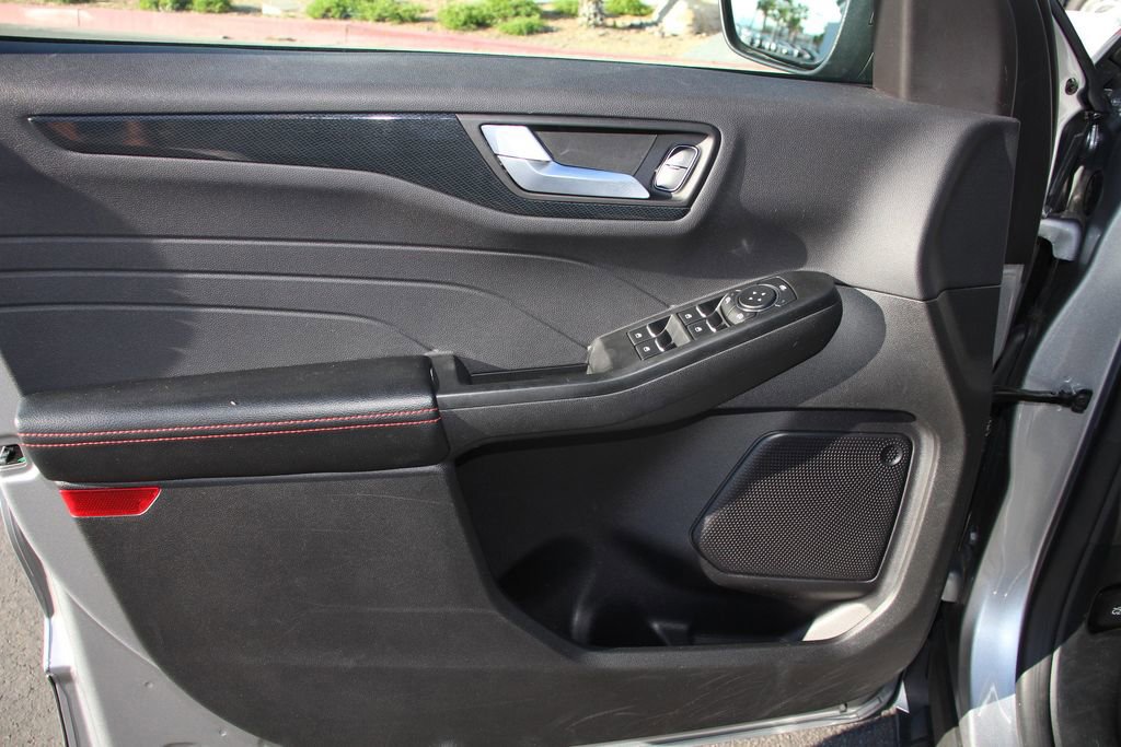 Certified 2023 Ford Escape ST-Line image 22