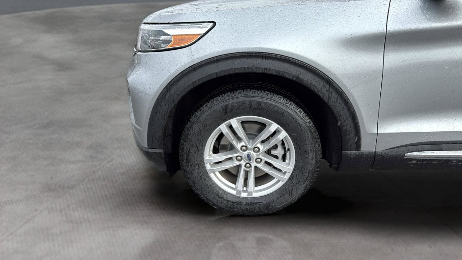 Certified 2022 Ford Explorer XLT w/ Class IV Trailer Tow Package image 24