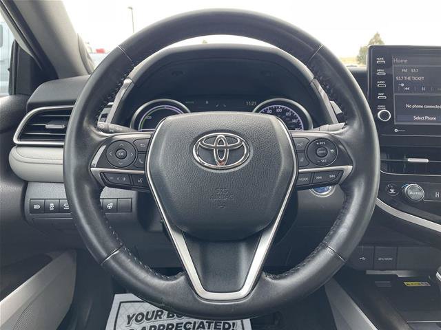Used 2022 Toyota Camry XLE w/ Navigation Upgrade Package FWD image 12