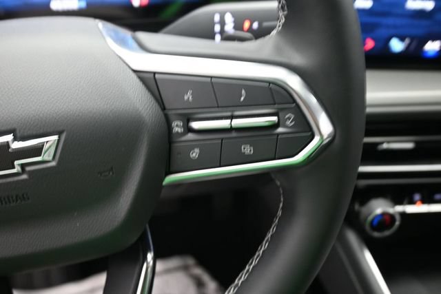 Used 2024 Chevrolet Traverse LT w/ Midnight/Sport Edition AWD/4WD image 14