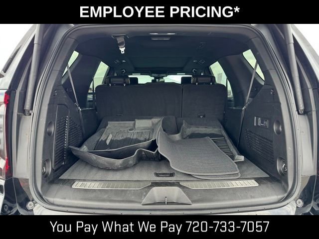Used 2024 GMC Yukon AT4 w/ Technology Package AWD/4WD image 22