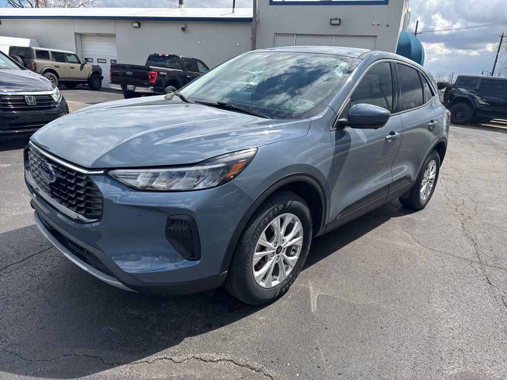 Certified 2023 Ford Escape Active w/ Tech Pack #2 image 13