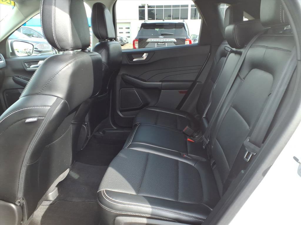 Certified 2022 Ford Escape SEL image 11