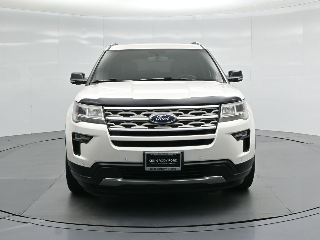 Certified 2018 Ford Explorer XLT w/ Equipment Group 202A FWD image 22