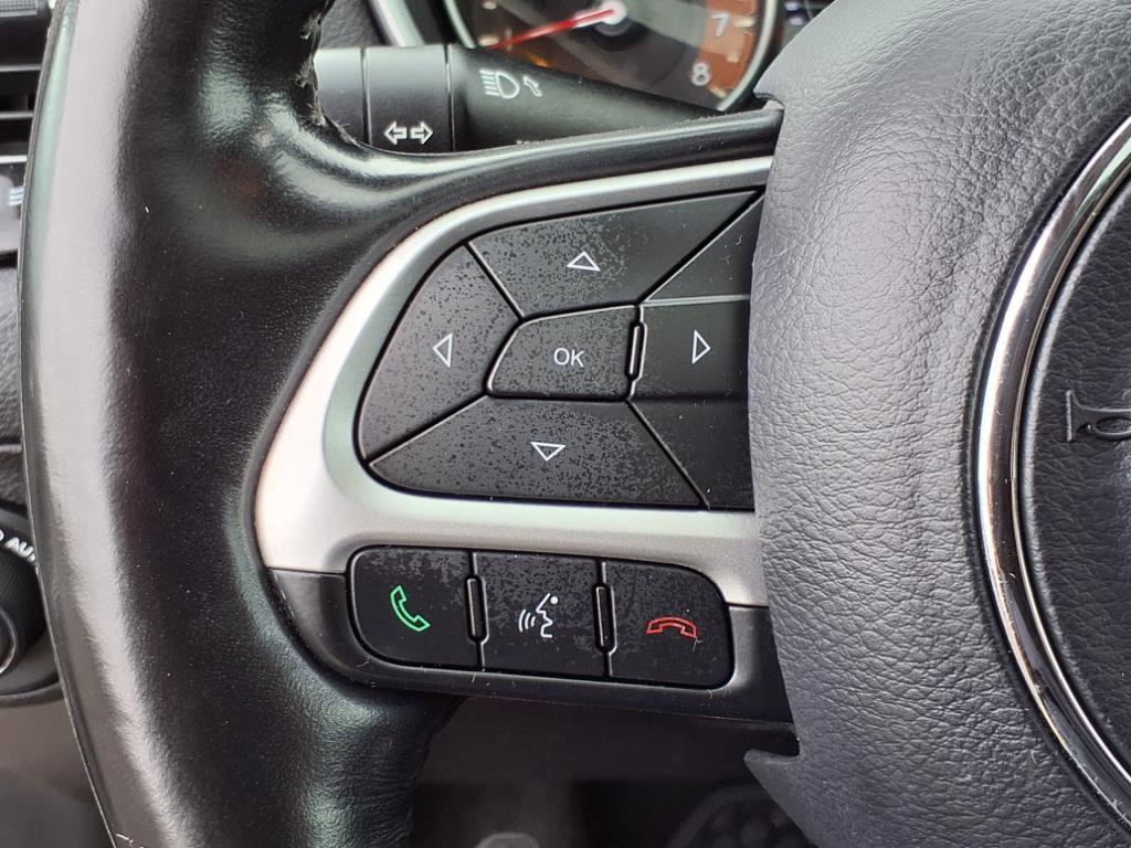 Used 2020 Jeep Compass Latitude image 19