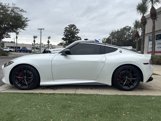 Used 2024 Nissan Z Performance w/ Floor Mat Package RWD image 8