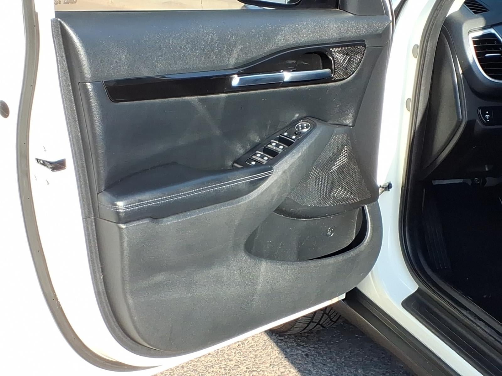 Used 2022 Kia Seltos S FWD image 19
