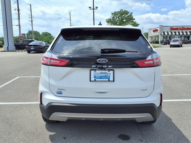Certified 2024 Ford Edge SEL w/ Convenience Package AWD/4WD image 4