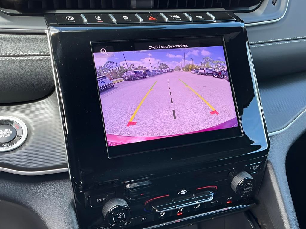 Used 2025 Jeep Grand Cherokee Laredo w/ Trailer Tow Package image 37