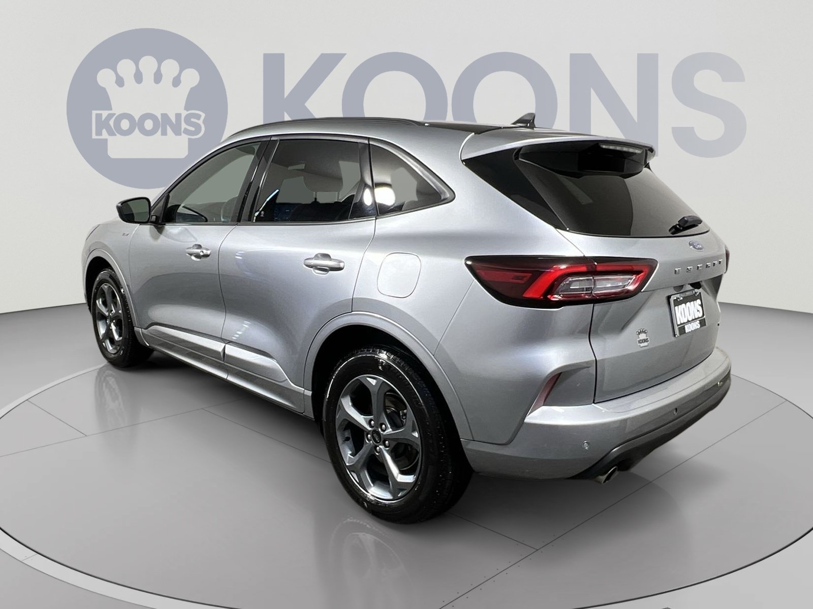 Certified 2023 Ford Escape ST-Line w/ Tech Pack #1 AWD/4WD image 8