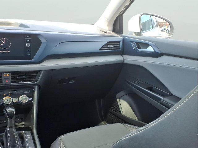 Used 2024 Volkswagen Taos SE AWD/4WD image 13