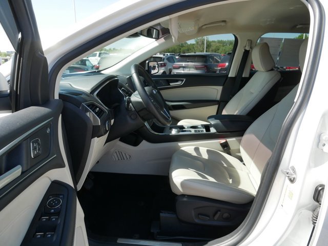 Certified 2021 Ford Edge Titanium w/ Equipment Group 301A AWD/4WD image 12