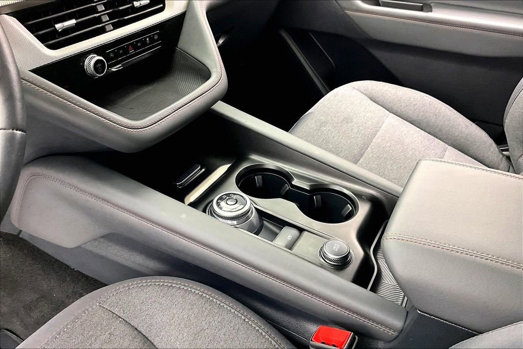 Certified 2025 Ford Explorer Active image 15