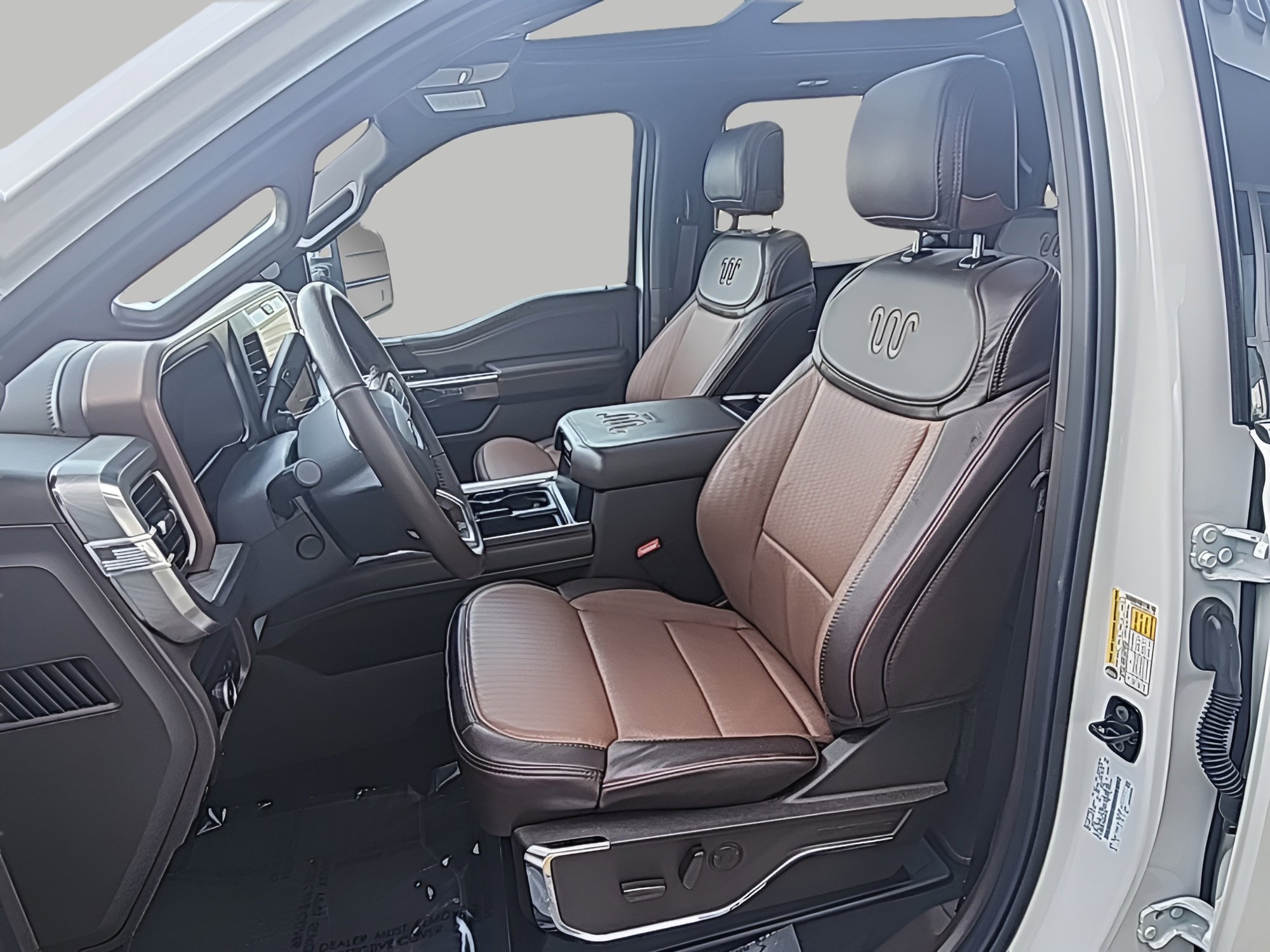 Certified 2025 Ford F350 King Ranch w/ Chrome Package image 14