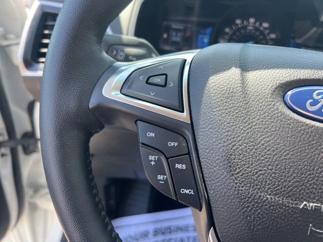 Certified 2023 Ford Edge SEL w/ Convenience Package AWD/4WD image 9