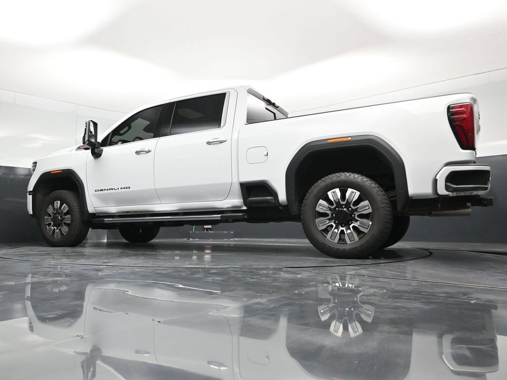 Used 2025 GMC Sierra 2500 Denali AWD/4WD image 61