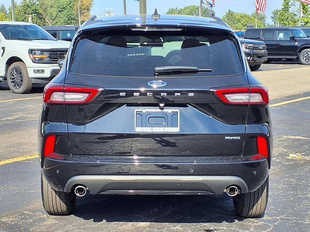 Certified 2024 Ford Escape ST-Line w/ Tech Pack #1 AWD/4WD image 21