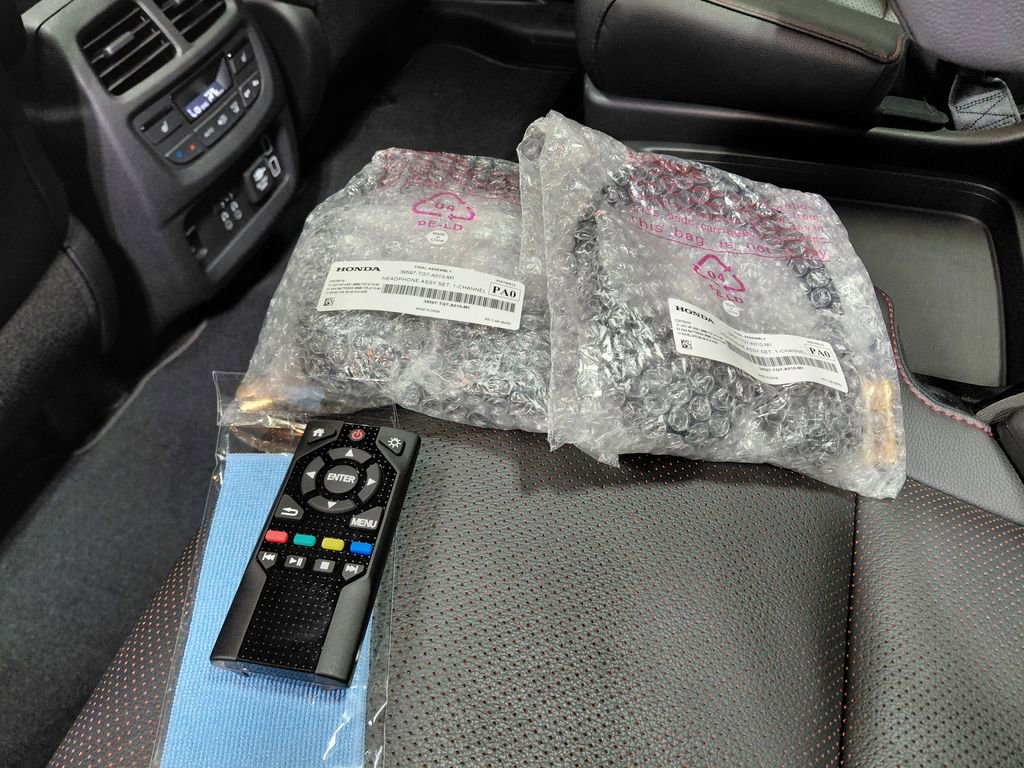 Used 2022 Honda Pilot Black Edition image 17