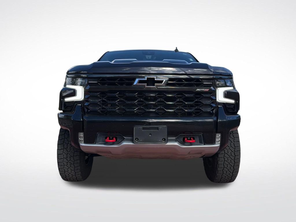 Used 2022 Chevrolet Silverado 1500 ZR2 w/ Technology Package AWD/4WD image 2