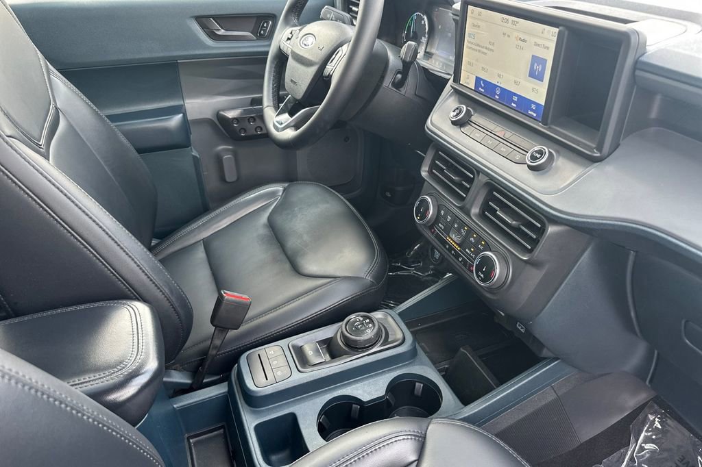 Certified 2023 Ford Maverick Lariat w/ Lariat Luxury Package image 17