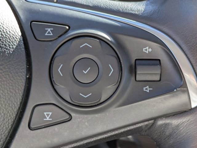 Used 2020 Buick Enclave Essence w/ Sound and Sites Package FWD image 26