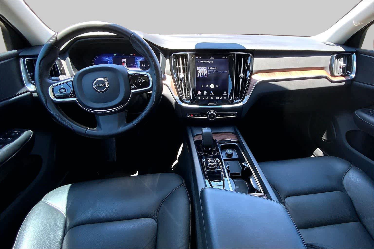 Used 2024 Volvo S60 B5 Plus FWD image 16
