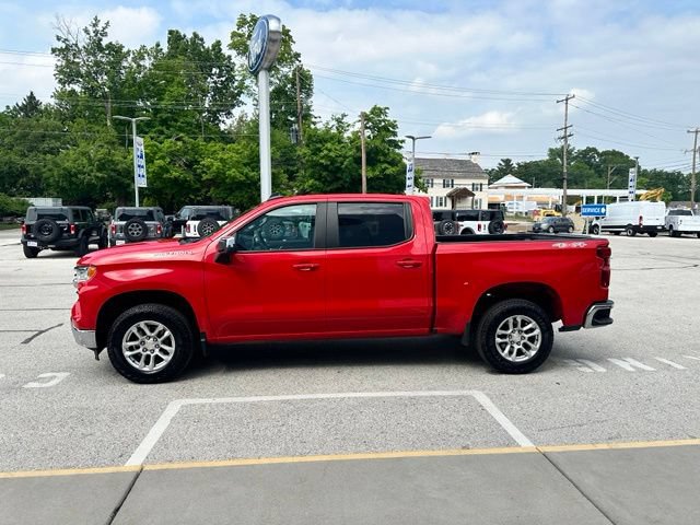 Used 2023 Chevrolet Silverado 1500 LT AWD/4WD image 10