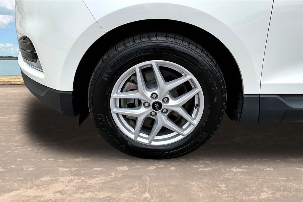Certified 2023 Ford Edge SEL w/ Cargo Accessory Package AWD/4WD image 35