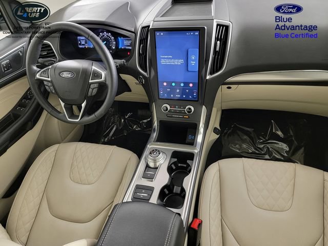 Certified 2023 Ford Edge Titanium w/ Equipment Group 301A AWD/4WD image 35