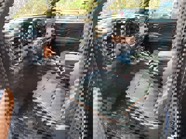 Used 2025 GMC Canyon AT4 w/ AT4 Premium Package image 15