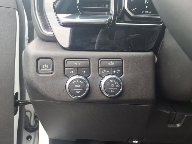 Used 2024 GMC Sierra 1500 Elevation AWD/4WD image 13
