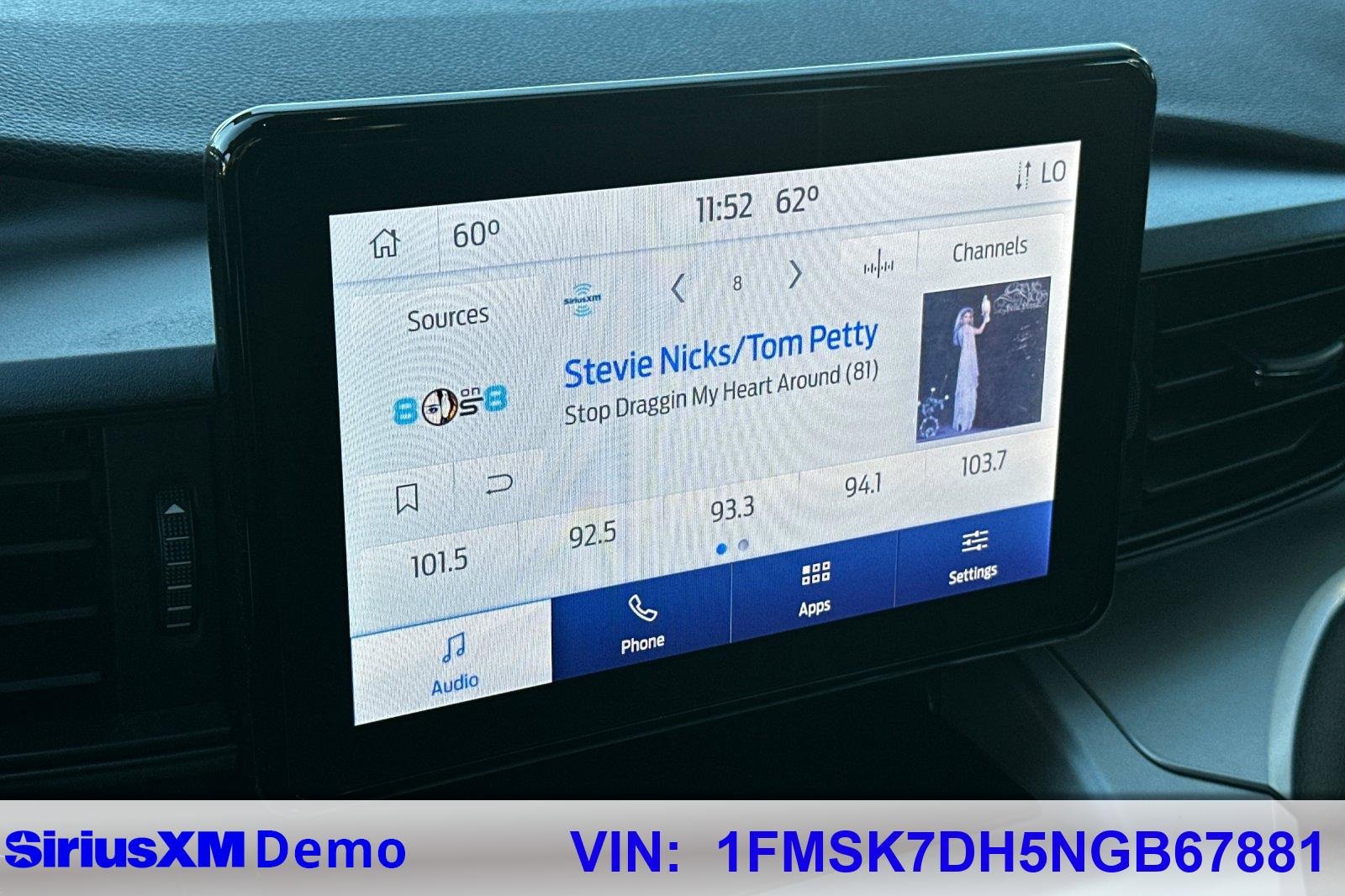 Certified 2022 Ford Explorer XLT image 28