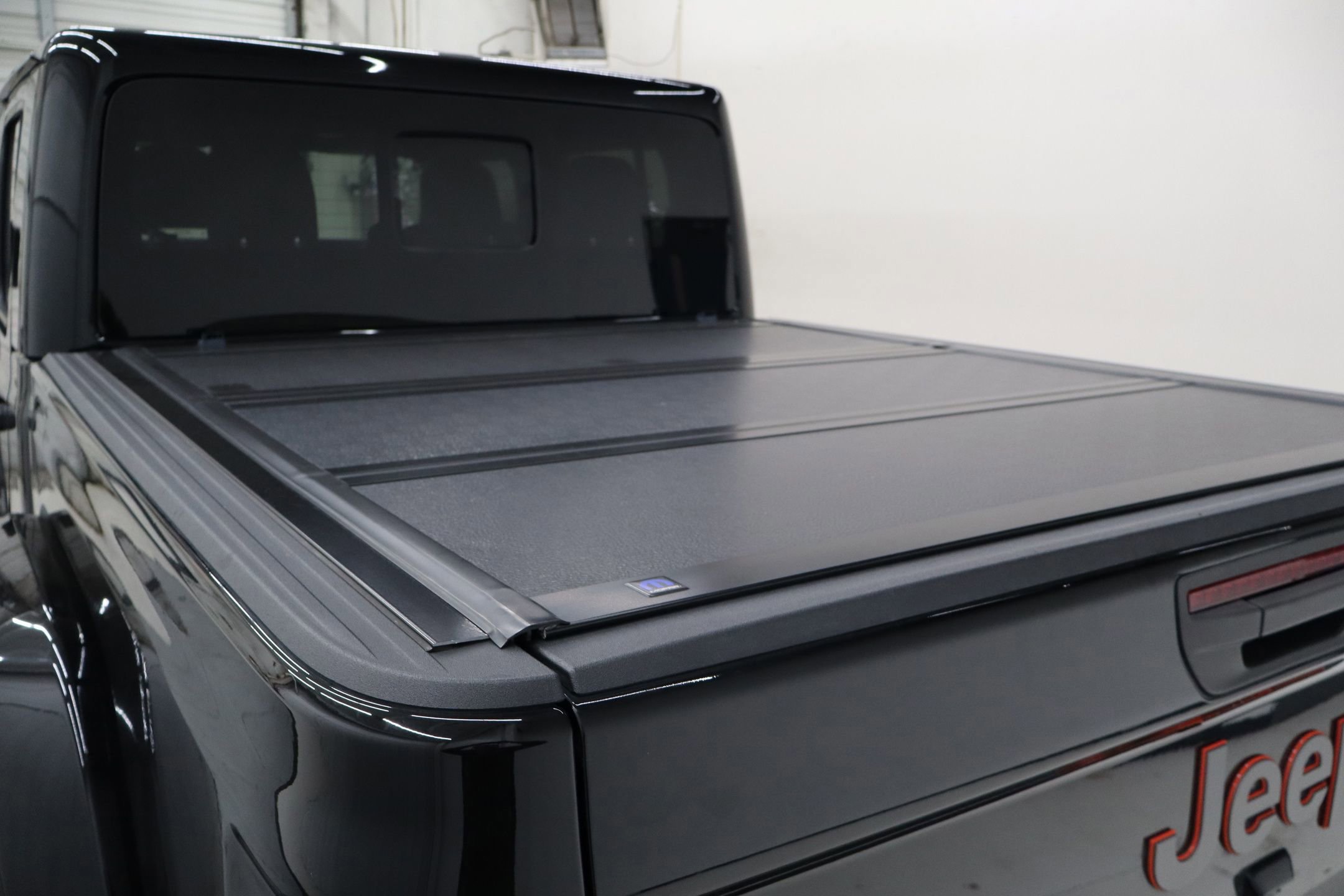 Used 2021 Jeep Gladiator Mojave w/ Dual Top Group image 26