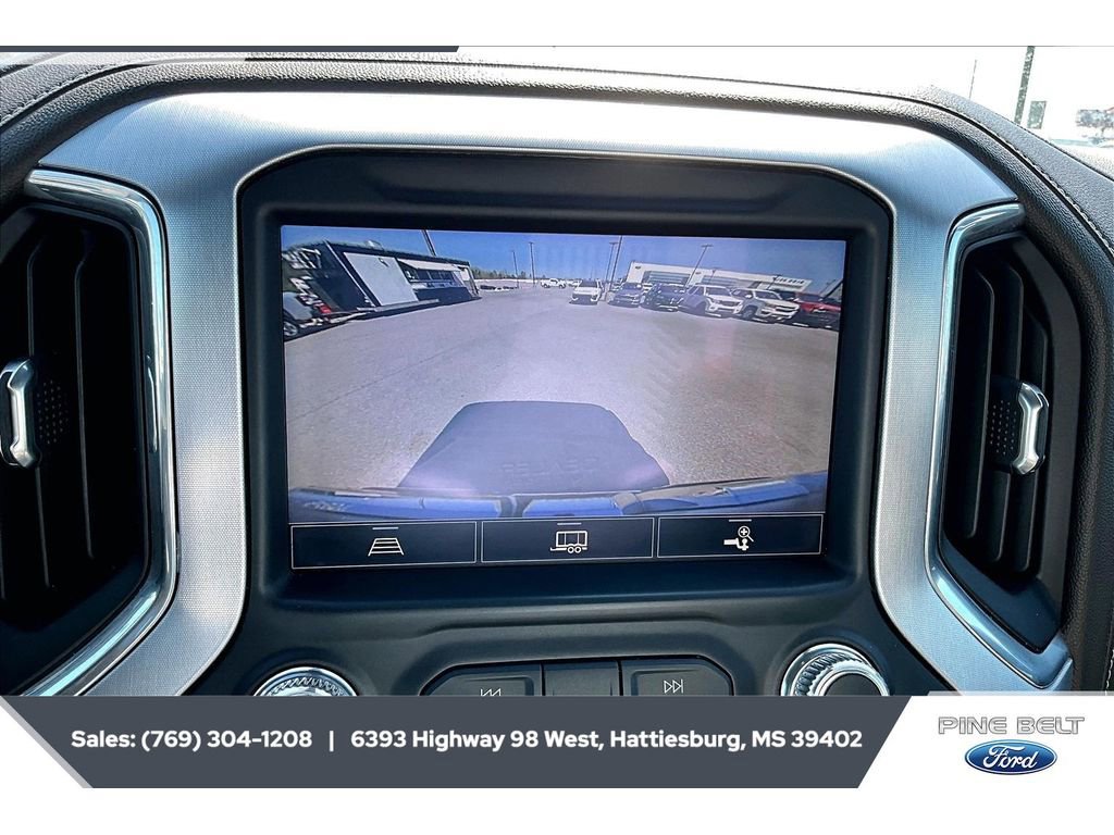 Used 2021 GMC Sierra 1500 SLT w/ SLT Premium Plus Package RWD image 16