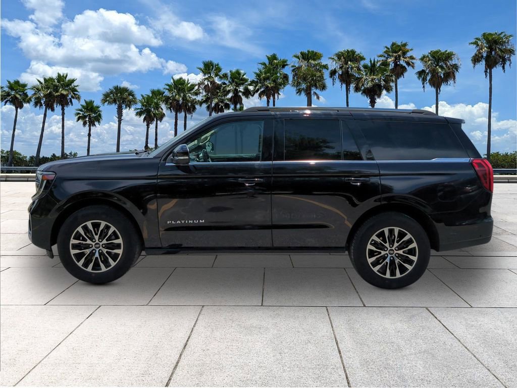 Certified 2025 Ford Expedition Platinum AWD/4WD image 4