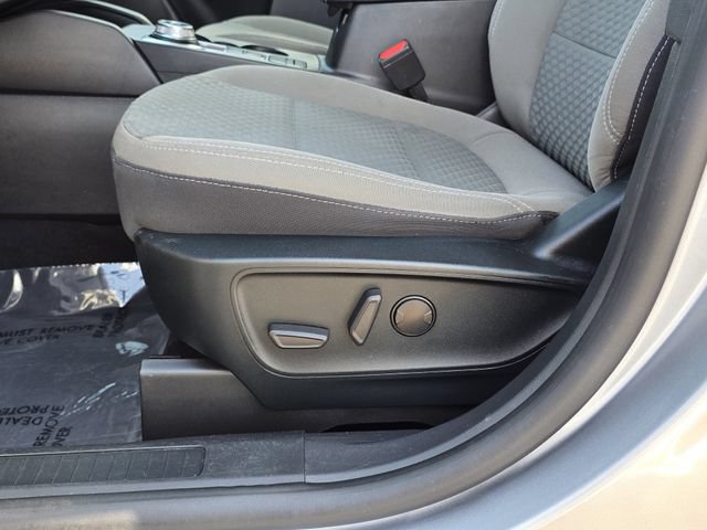 Certified 2022 Ford Escape SE FWD image 13