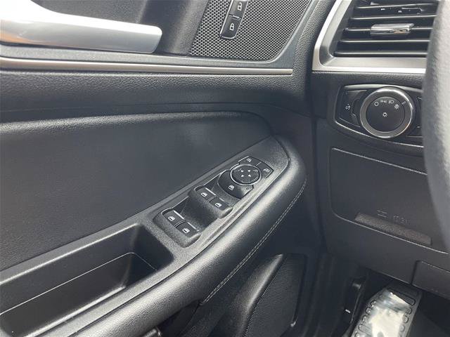Certified 2024 Ford Edge SEL AWD/4WD image 28