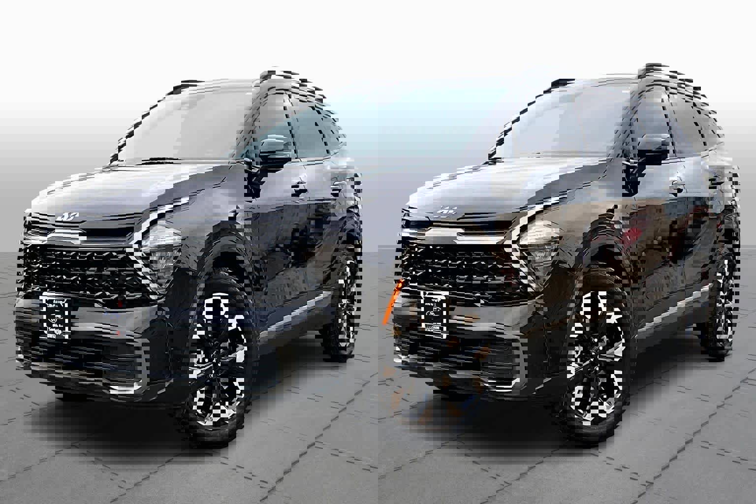 Used 2023 Kia Sportage X-Line w/ X-Line Premium Package image 6