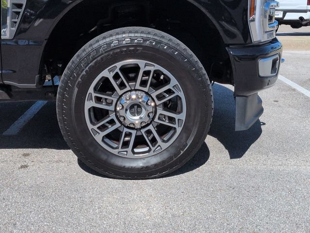 Certified 2024 Ford F250 Limited AWD/4WD image 10
