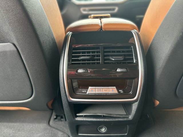 Used 2023 BMW X5 xDrive40i w/ Premium Package image 23