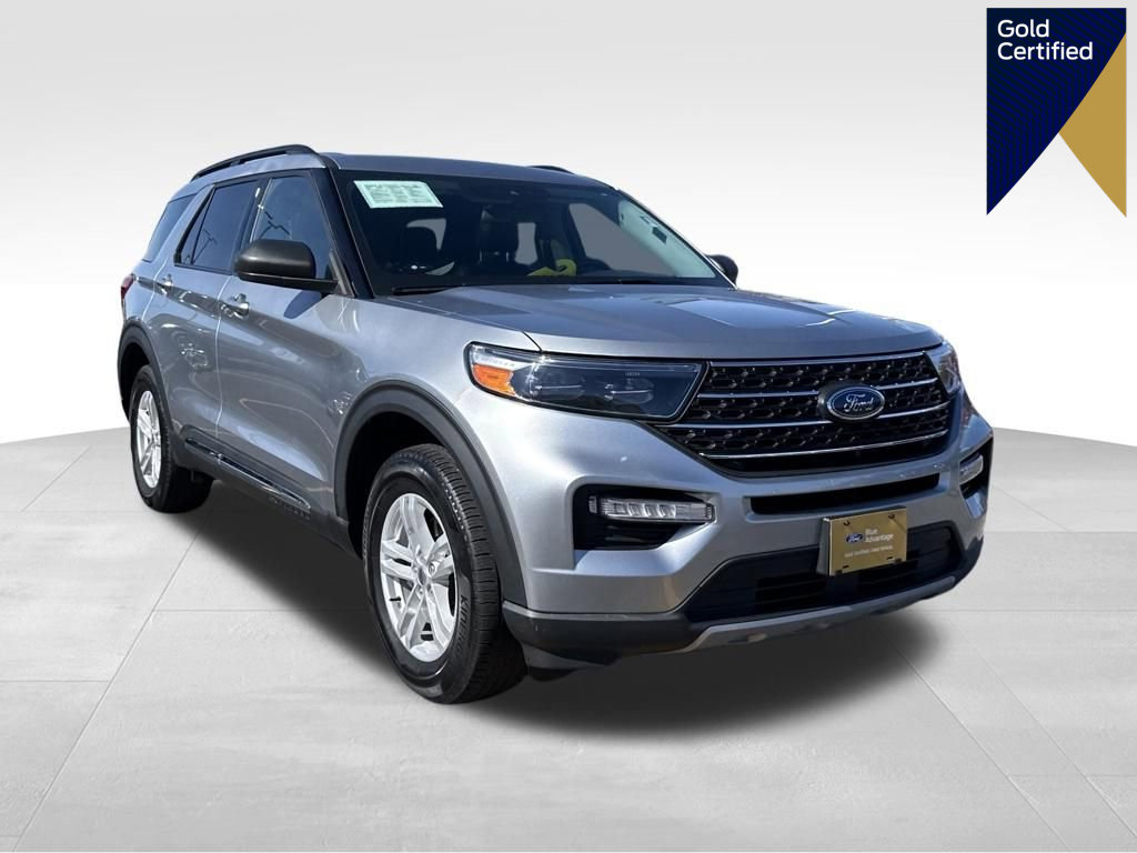 Certified 2022 Ford Explorer XLT w/ Equipment Group 202A image 1