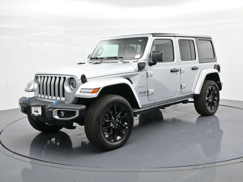 Used 2022 Jeep Wrangler Unlimited Sahara w/ Cold Weather Group AWD/4WD video 1