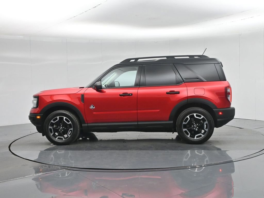 Certified 2023 Ford Bronco Sport Outer Banks w/ Tech Package image 8