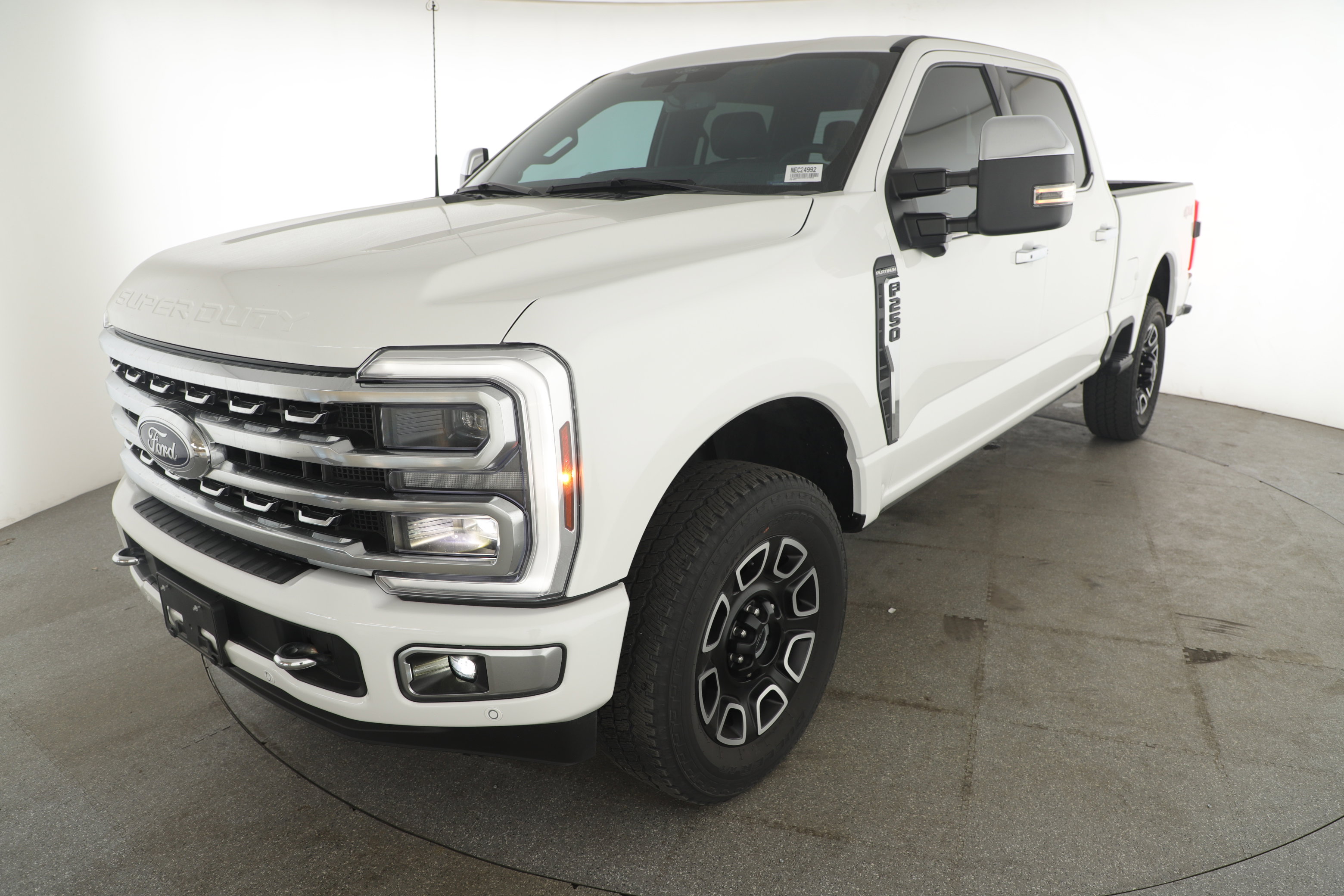 Certified 2024 Ford F250 Platinum image 16