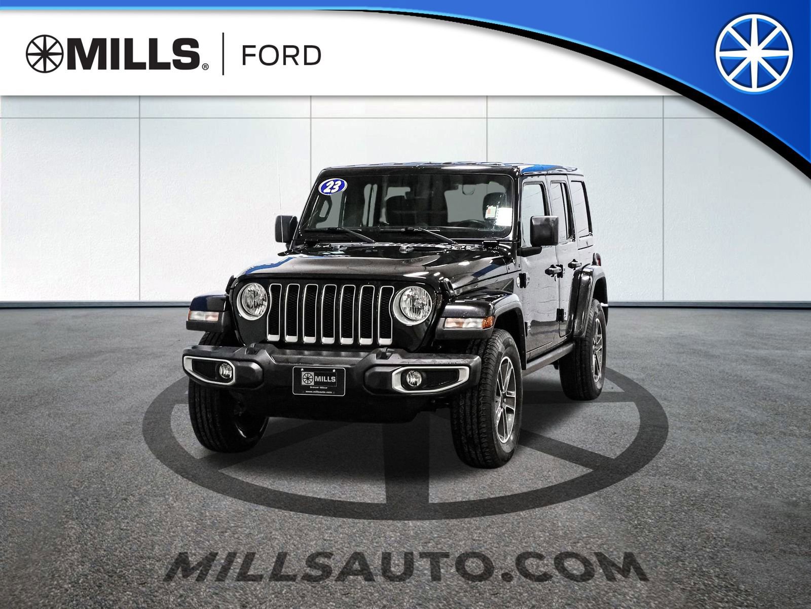 Used 2023 Jeep Wrangler Sahara image 10