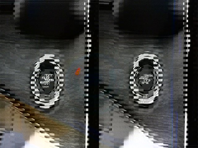 Used 2022 Jeep Grand Cherokee L Limited w/ Luxury Tech Group II image 20