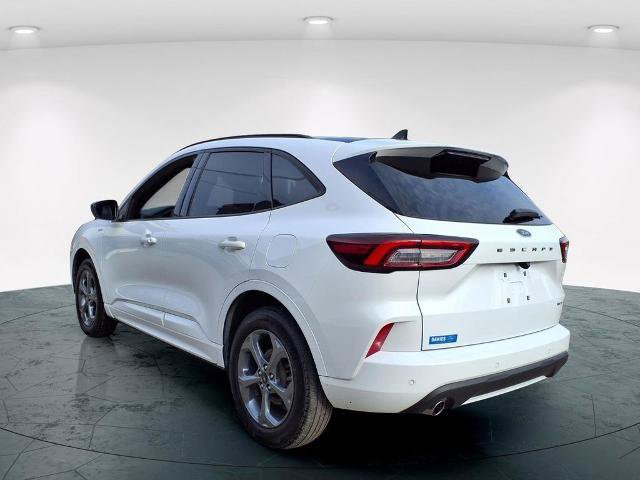 Certified 2023 Ford Escape ST-Line w/ Tech Pack #1 image 3