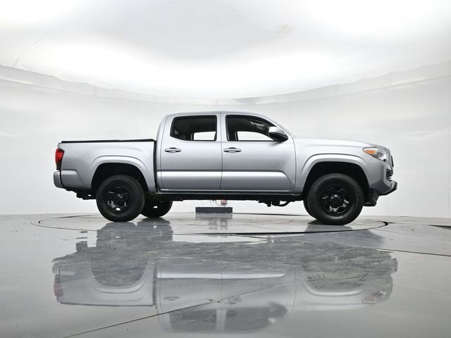 Used 2023 Toyota Tacoma SR image 32