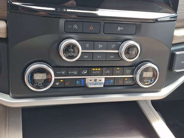 Certified 2024 Ford Expedition Max Limited AWD/4WD image 17