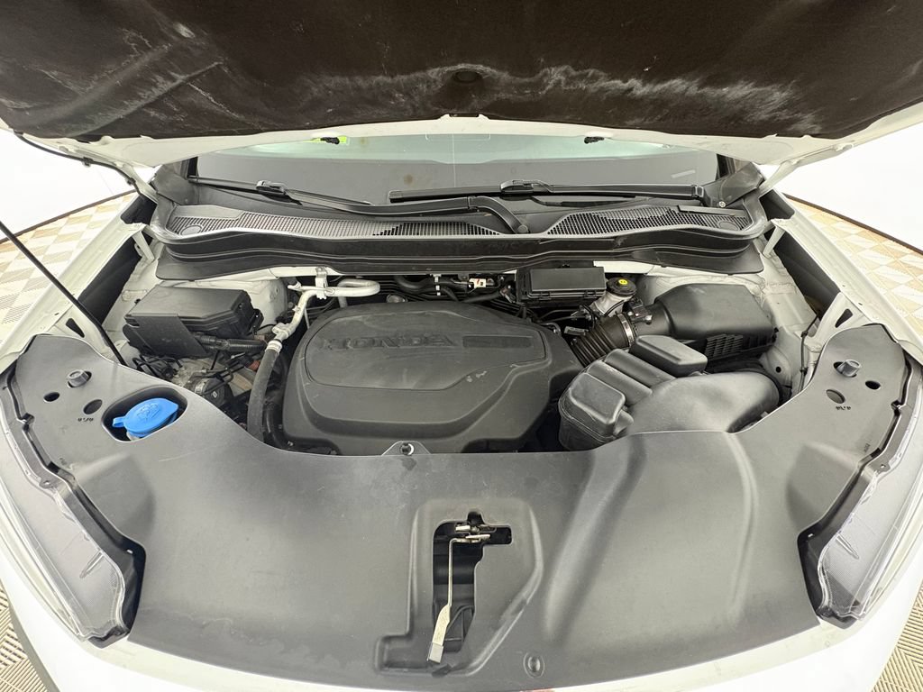 Used 2022 Honda Pilot Touring image 32